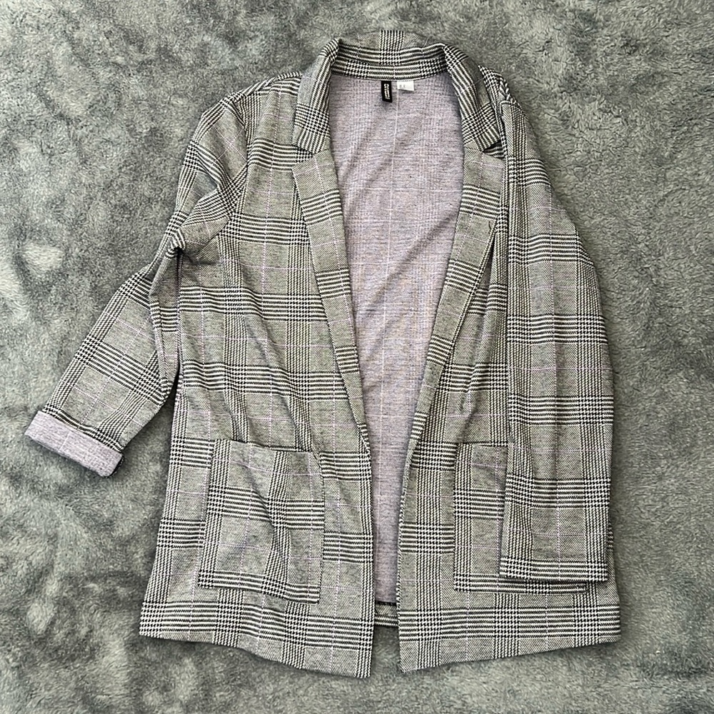 Oversized, lightweight blazer